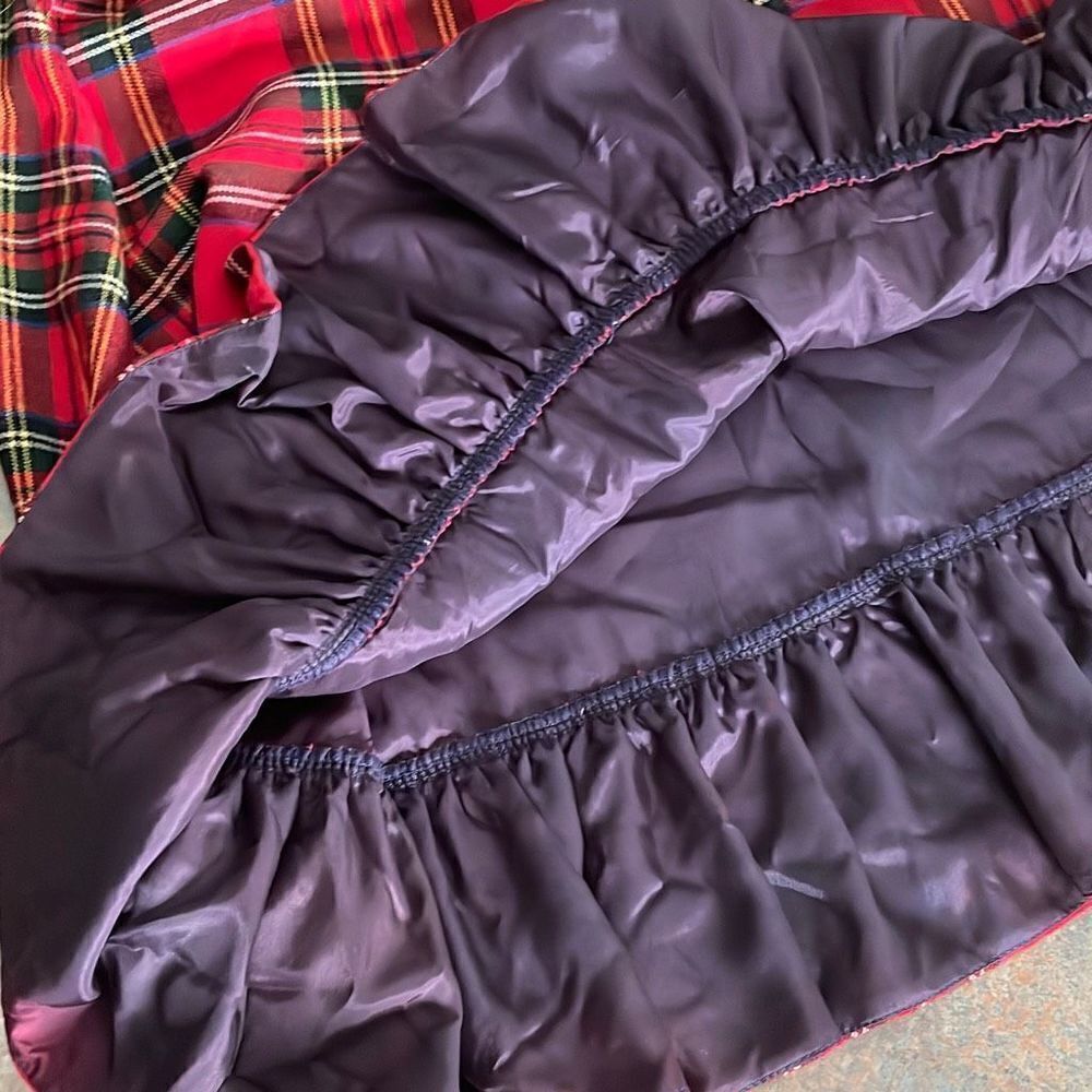 Vintage Tartan Plaid Wool Pencil Skirt with Ruffle detail Sz 8 with belt - Picture 8 of 11